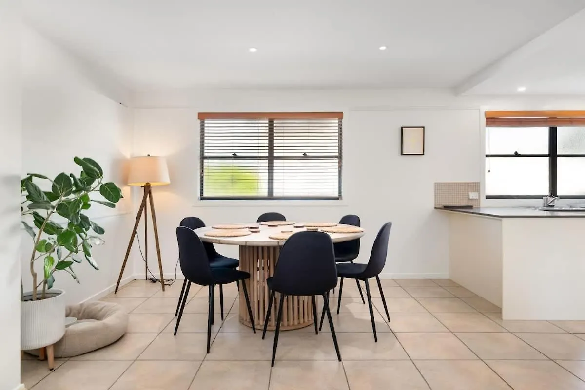 Inner City Townhouse Brisbane 0*,  Austrália